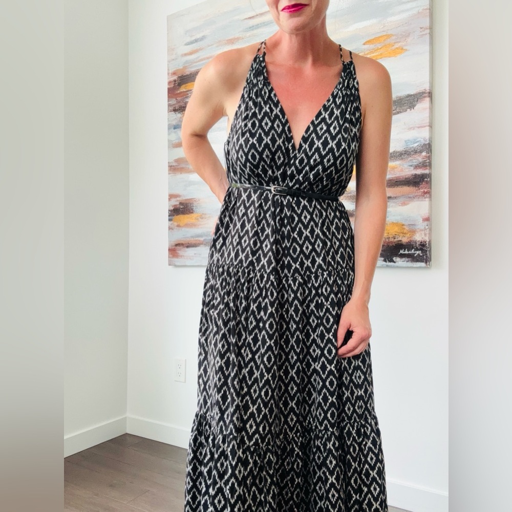 BANANA REPUBLIC Drop Hem Maxi Halter Dress